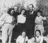 Schindler (second from right) with a group of 'Schindlerjuden'.