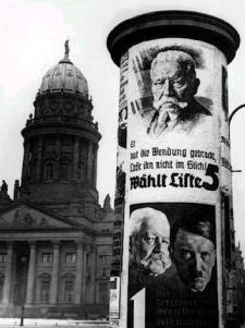 Poster to convince the german people to support Adolf Hitler and Hindenburg in the elections. 