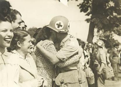 Brazilians returning to Rio de Janeiro after the war.