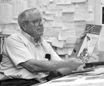 Alan Woods, veteran who provided the flag for the famous flag-raising on Iwo Jima.