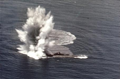 Torpedo hitting I-400 on the starboard side.
