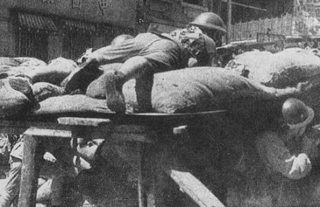 Chinese soldiers defending downtown Shanghai.